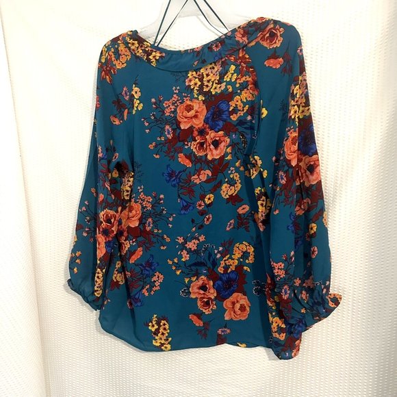 Pioneer Woman Lace Up Neck Long Sleeve Blouse - Picture 4 of 6